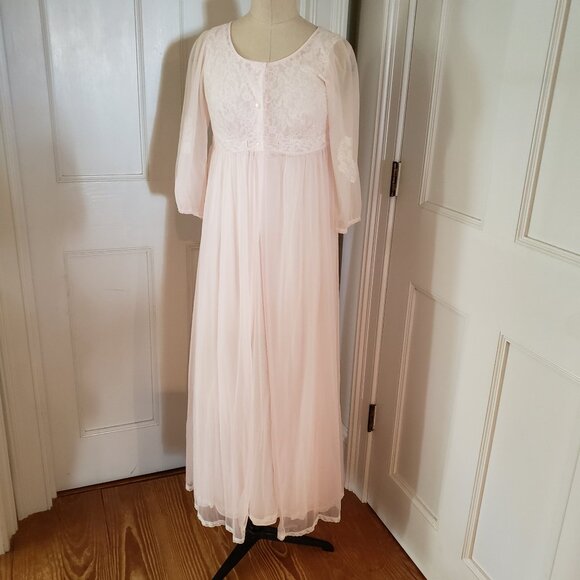 Miss Elaine Other - Vintage Miss Elaine chiffon nightgown & robe peignoir set in baby pink